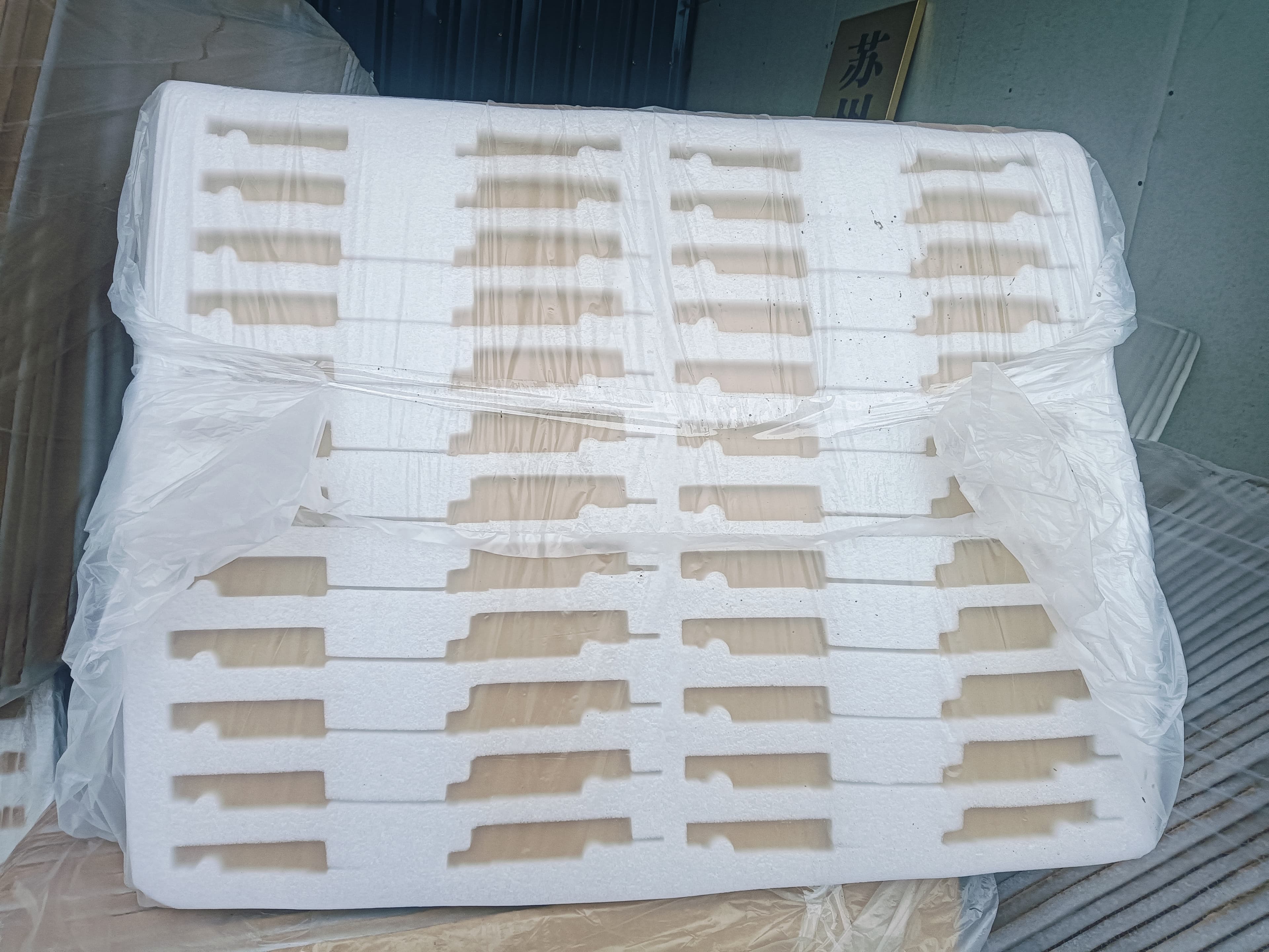 Die-Cut White Foam Trays